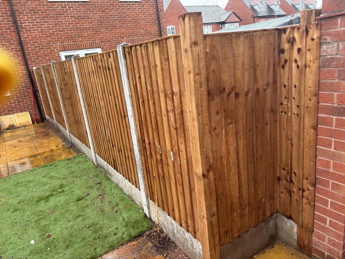 New closeboard garden fence in Cleobury Mortimer, photo 2