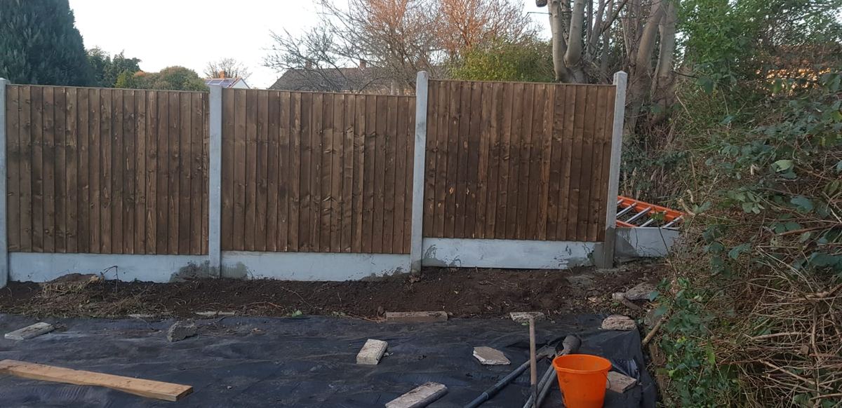 Closeboard fencing being fitted in a Harborne garden, photo 4