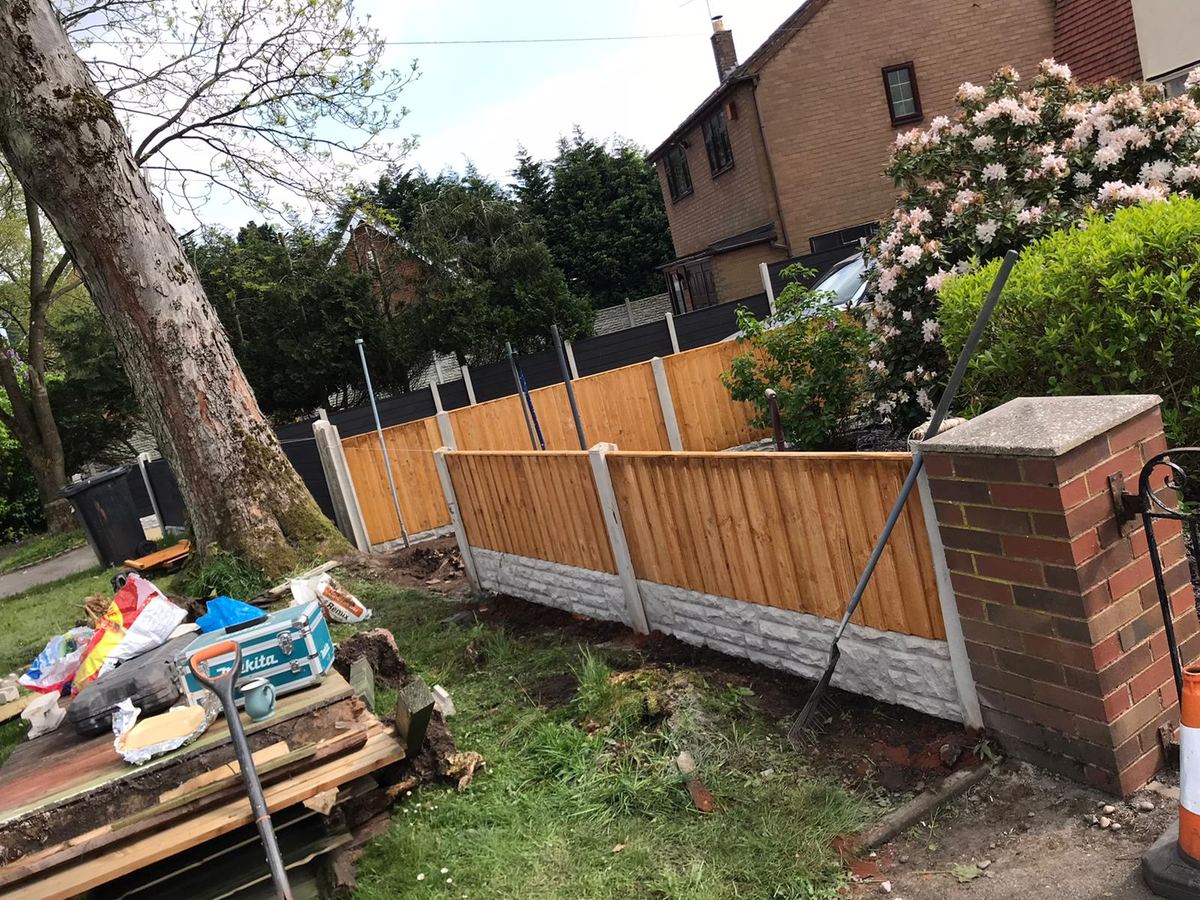 New closeboard fence at a Kidderminster property, photo 1