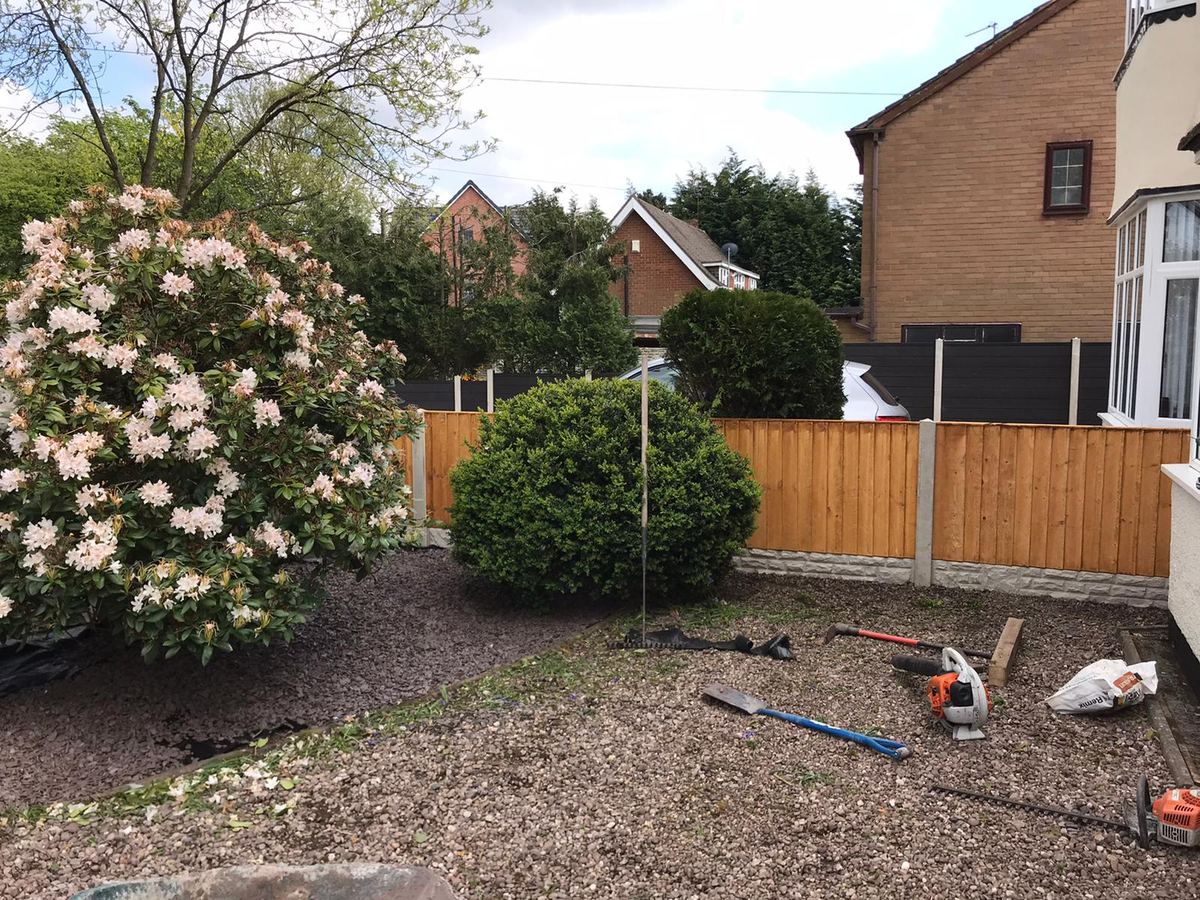 New closeboard fence at a Kidderminster property, photo 3