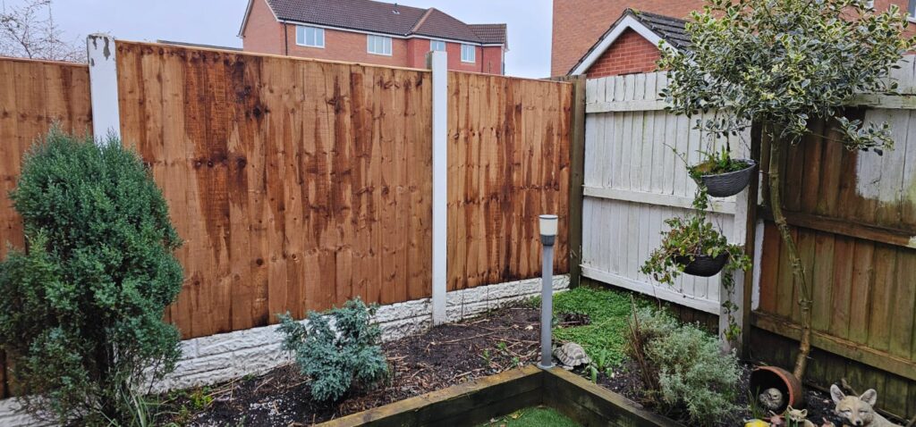 How a New Garden Fence Can Improve Security and Kerb Appeal in Oldbury