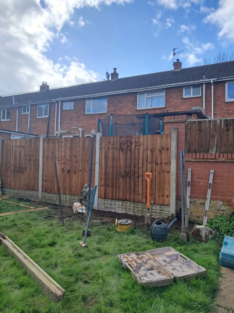 New garden fence installation in Stourport-on-Severn