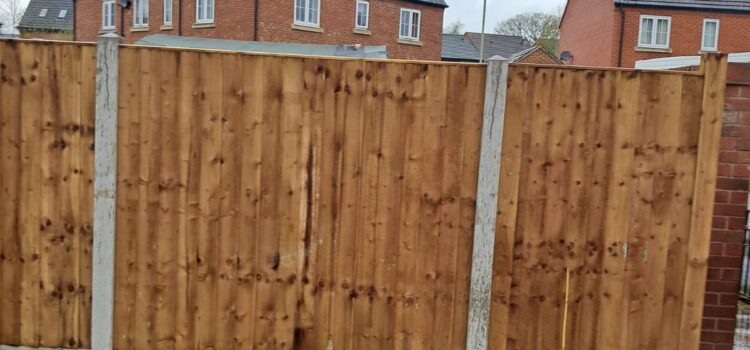 Best Fencing Solutions for Keeping Pets Safe in Oldbury